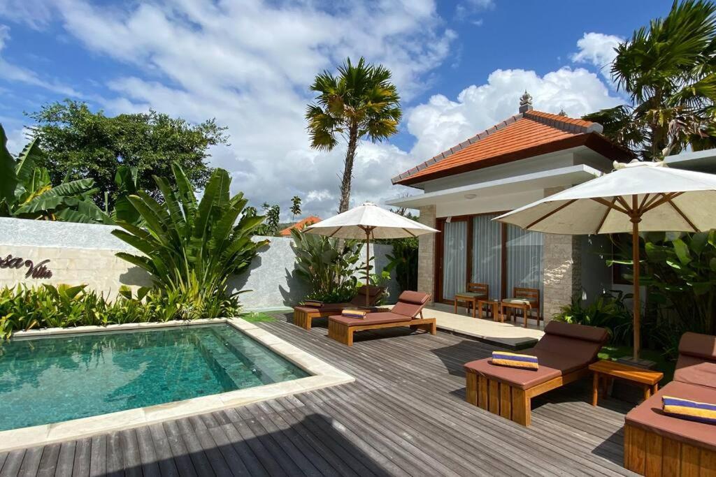 Nau Nusa Villa Batununggul エクステリア 写真